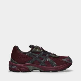 Asics  Ub2-S Gel-1130 Sneakers in Burgundy Recycled Mesh