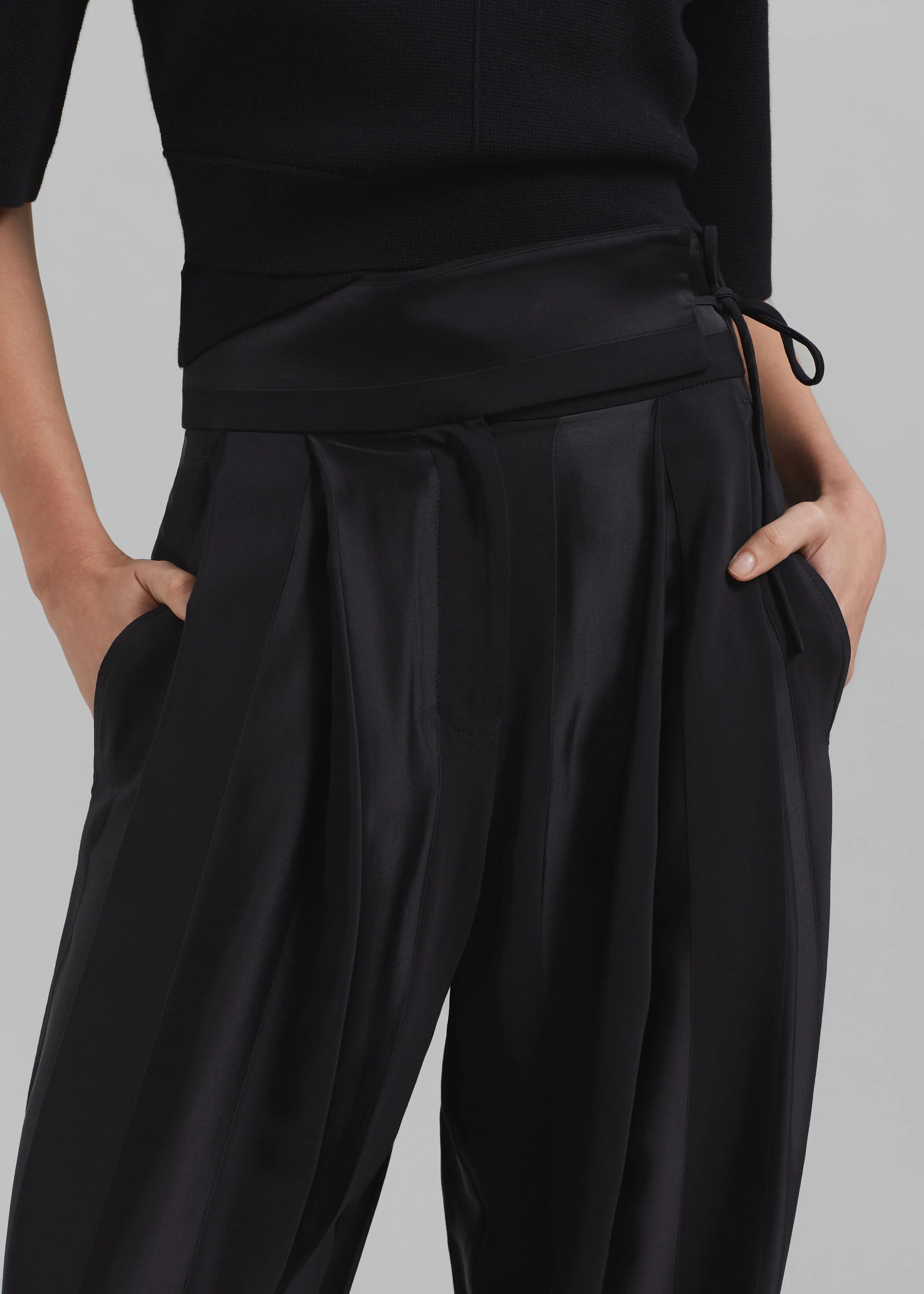 Esse Studios Modus Band Trousers - Black