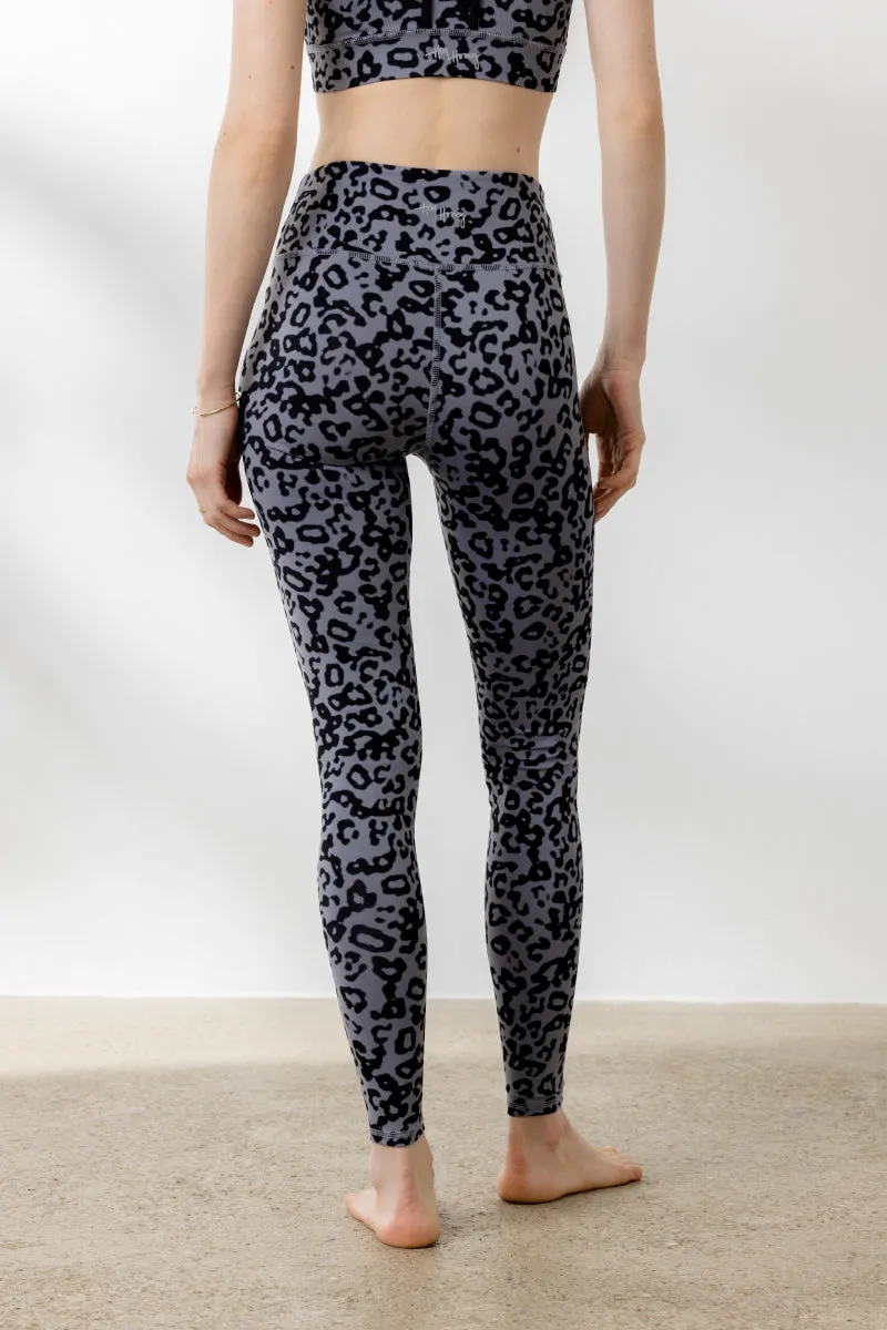 Leggings Distorted Animal Magnet