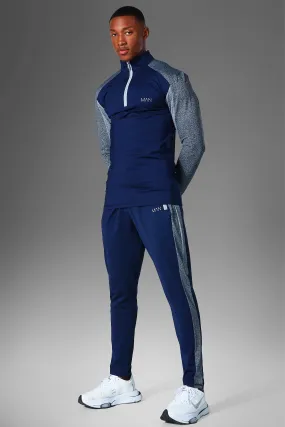 Man Active Gym Tonal 1/4 Zip Tracksuit