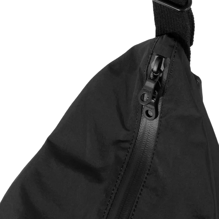 Mazi Untitled Terse Bag Black