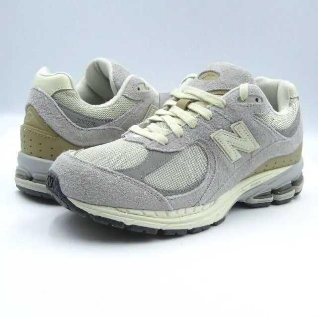 New balance 2002r rain cloud