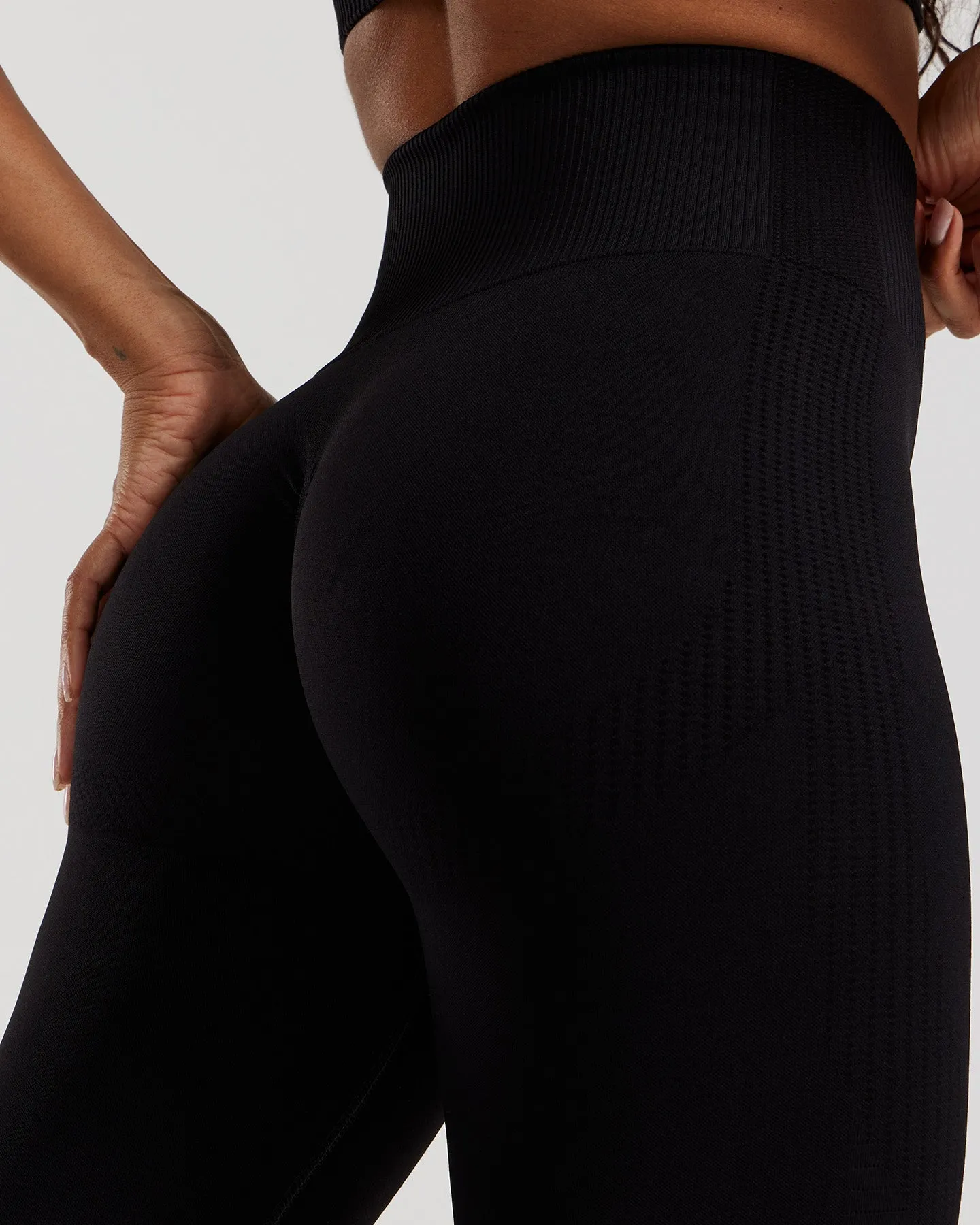 Power Seamless Scrunch Leggings | Black