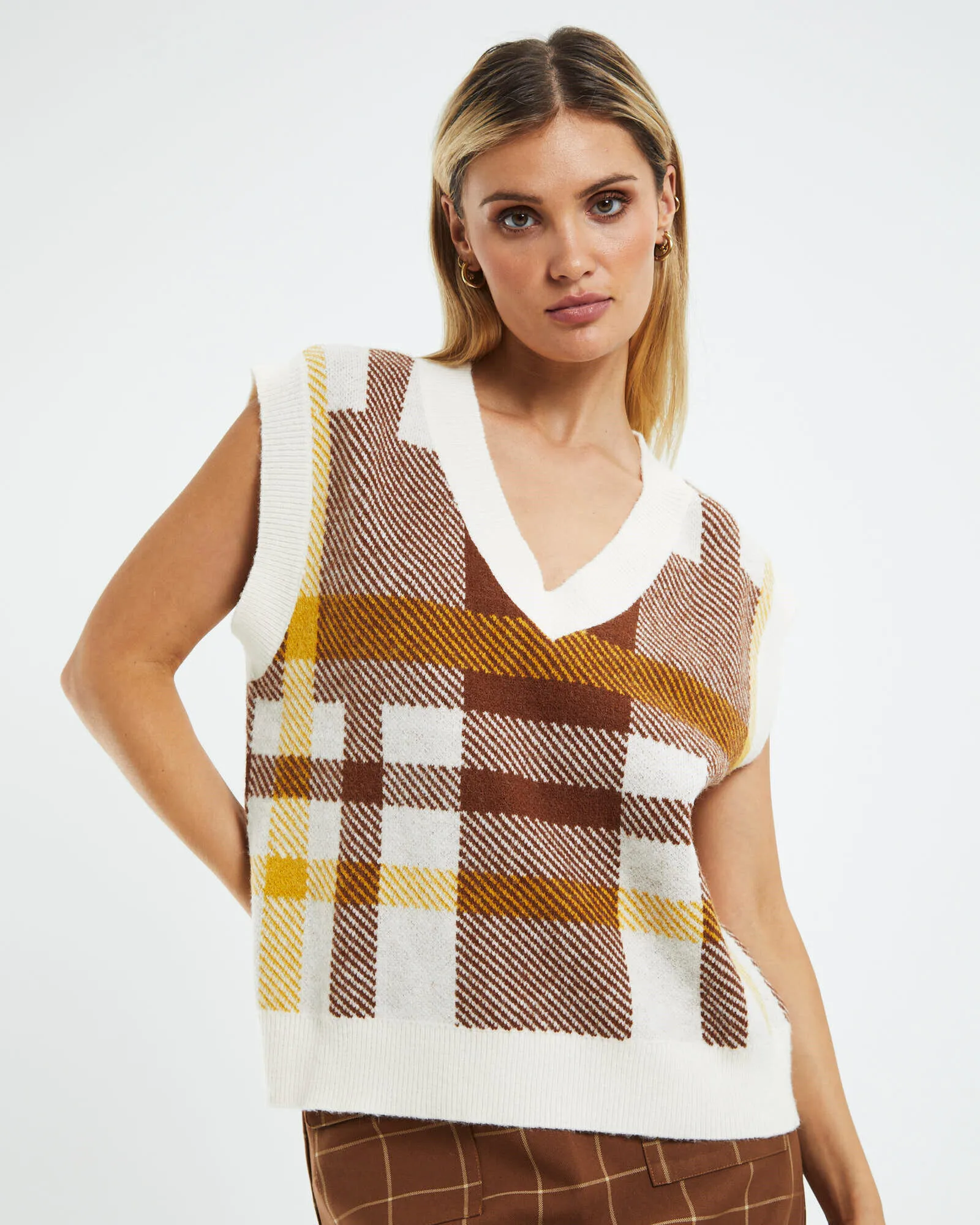 Subtitled Mimi Plaid Knit Vest Brown/White