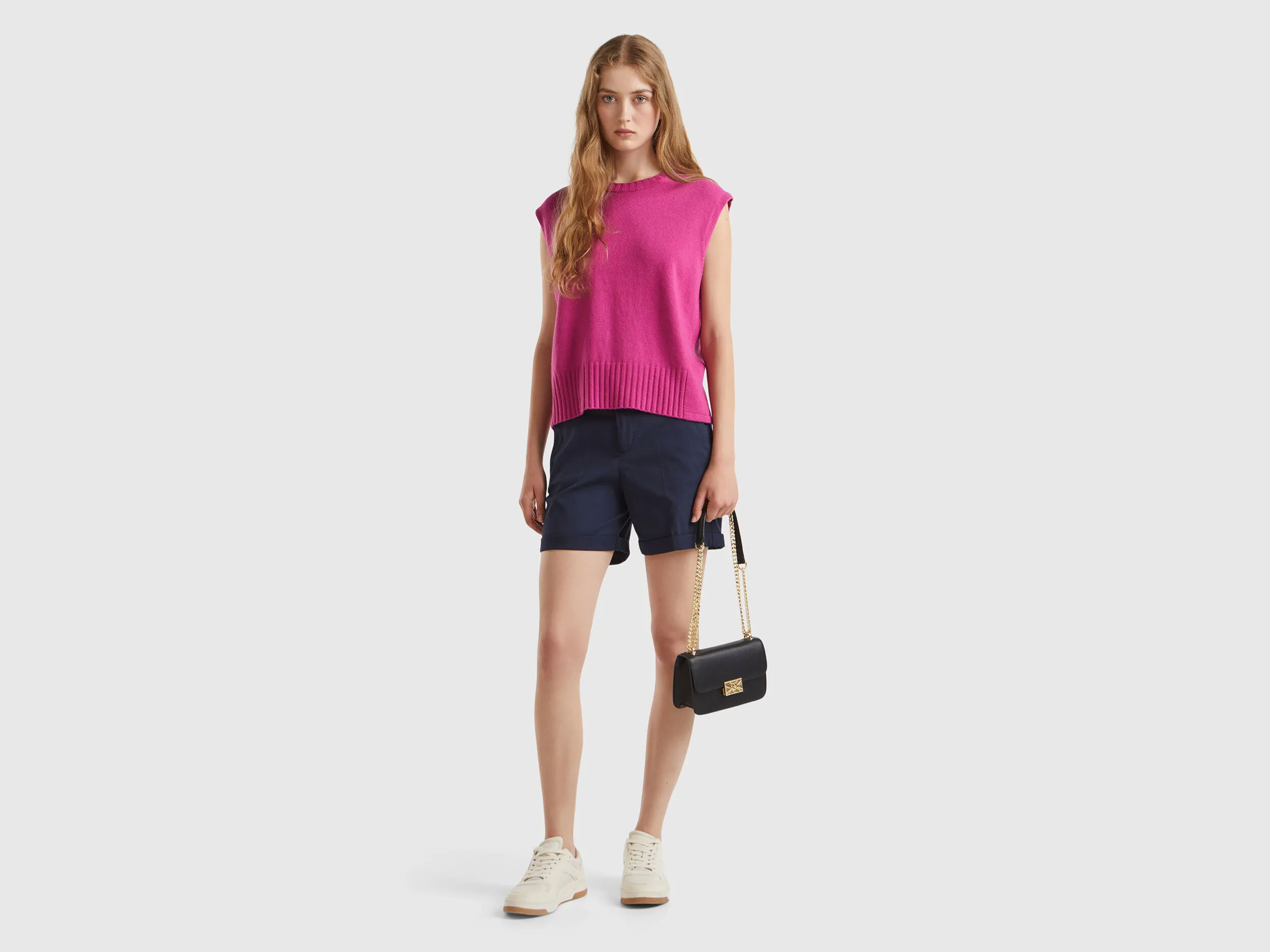 Vest in wool and viscose blend - Cyclamen | Benetton