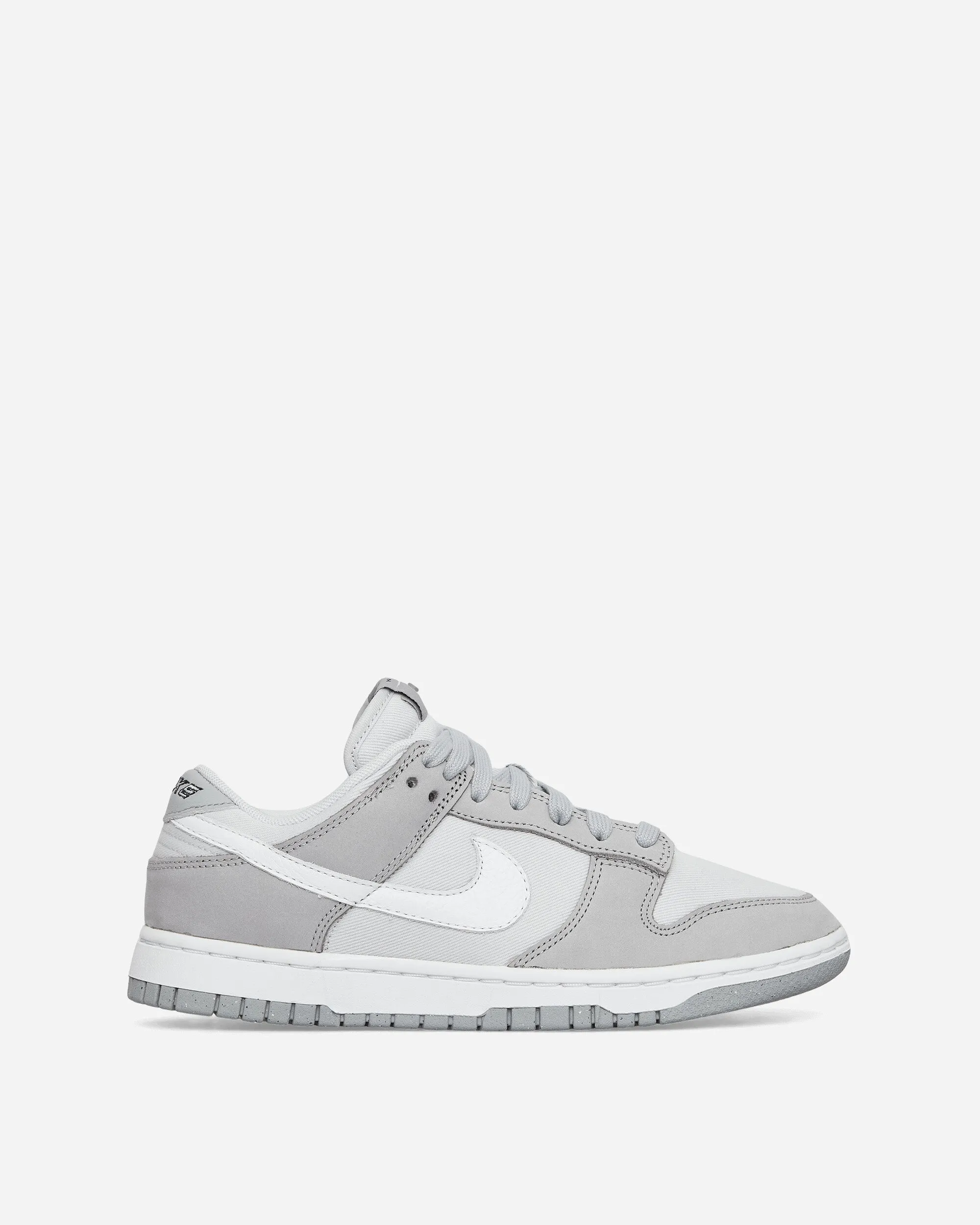 WMNS Dunk Low Retro Sneakers Light Smoke Grey / White