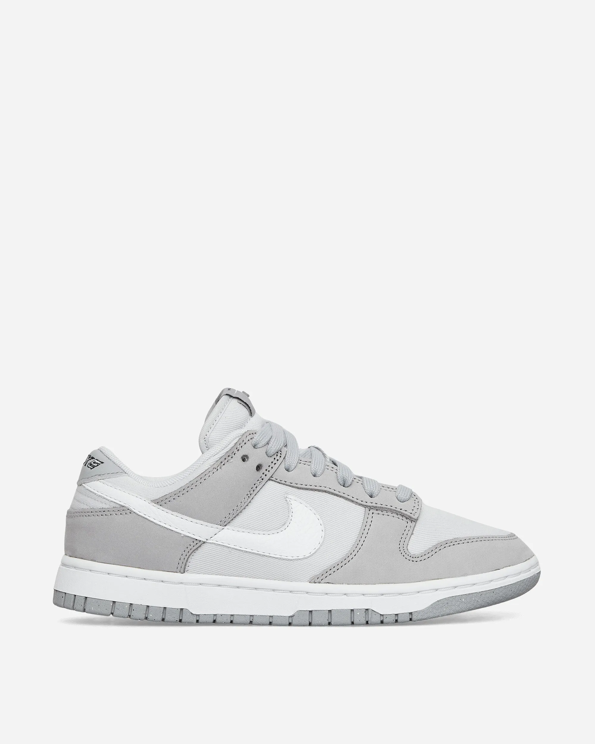 WMNS Dunk Low Retro Sneakers Light Smoke Grey / White