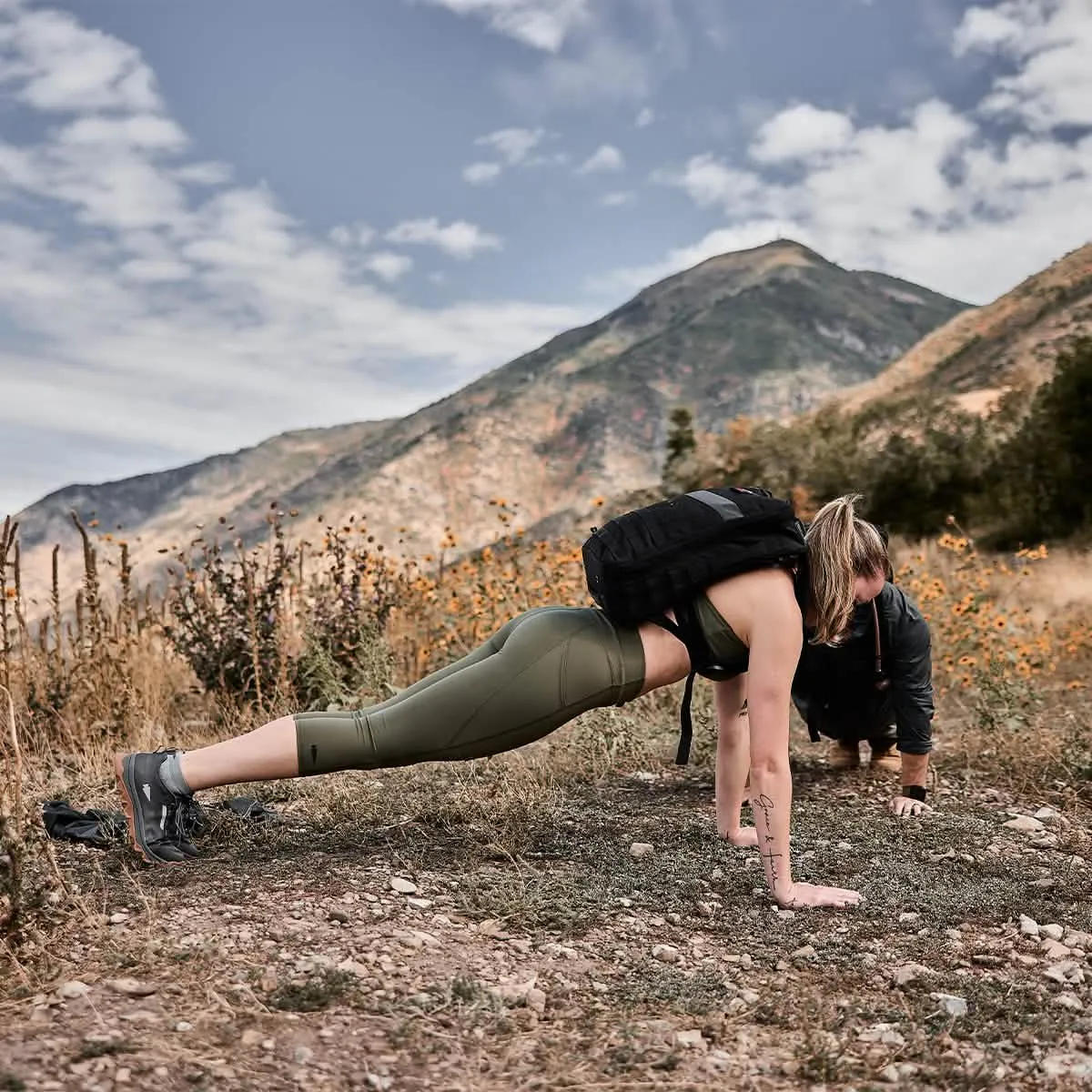 Women's Cropped Training Leggings Pocket - ToughFlex